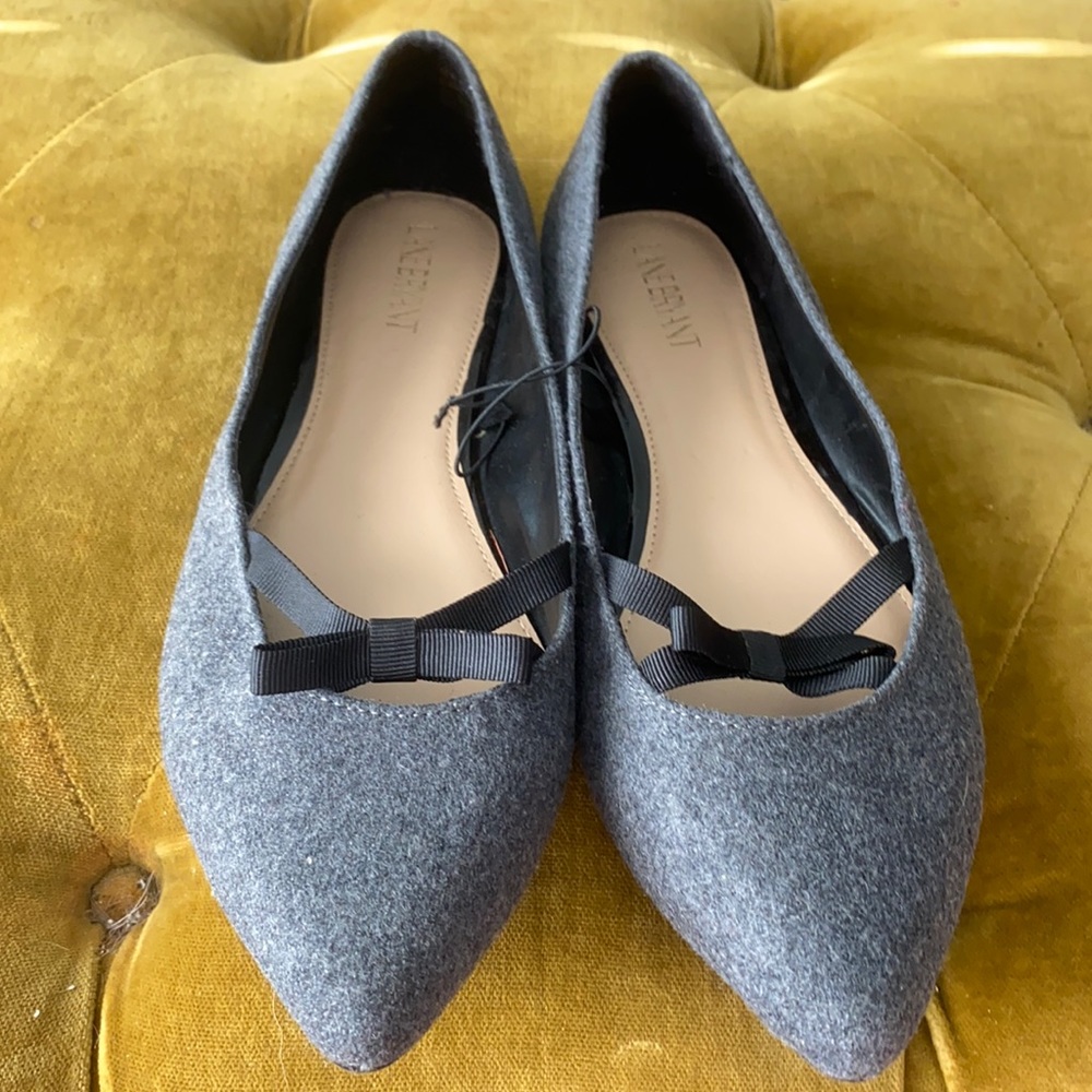 Lane Bryant grey black bow NWOT flats 12W